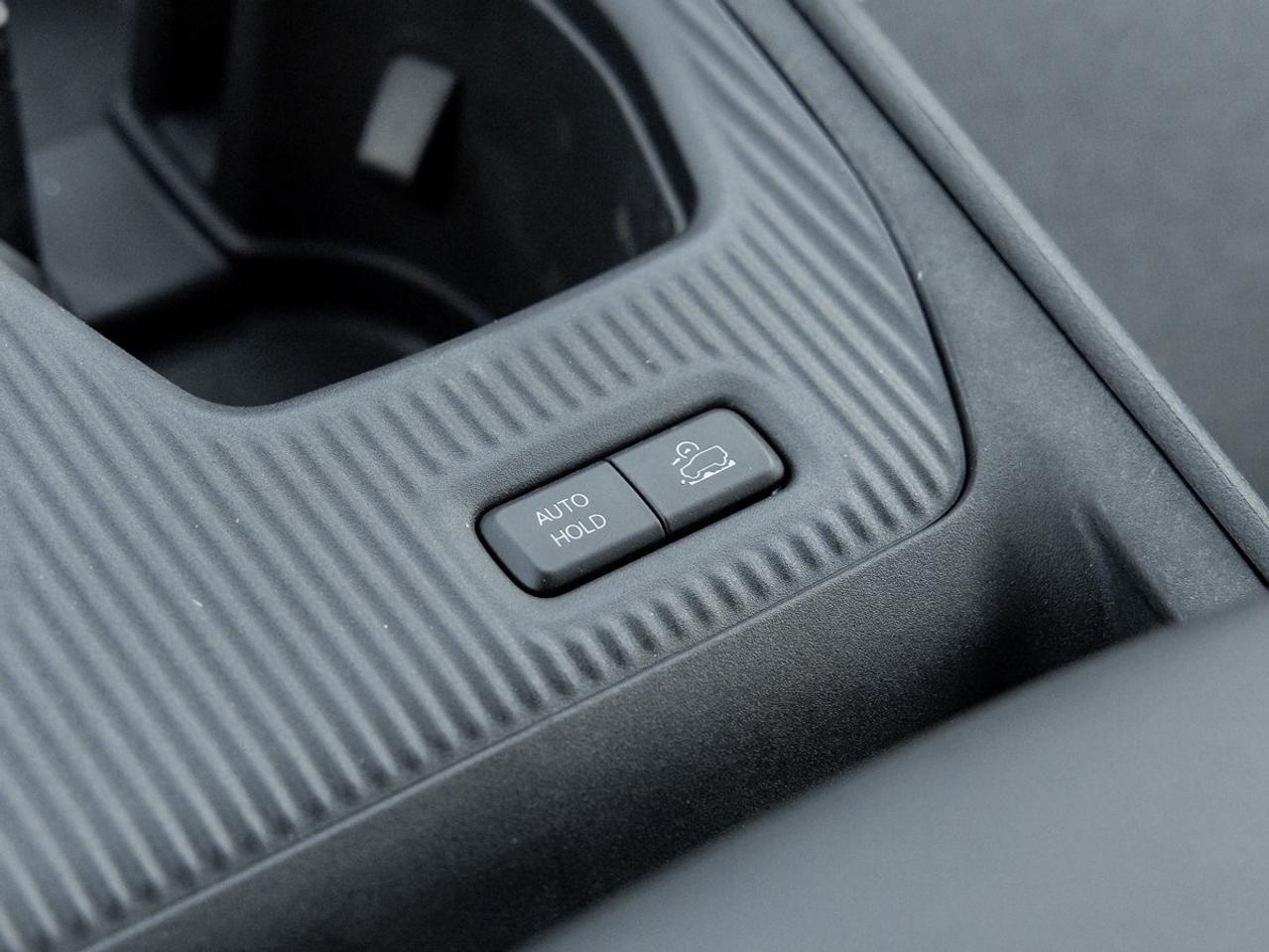 2026 Jeep Cherokee Base Photo