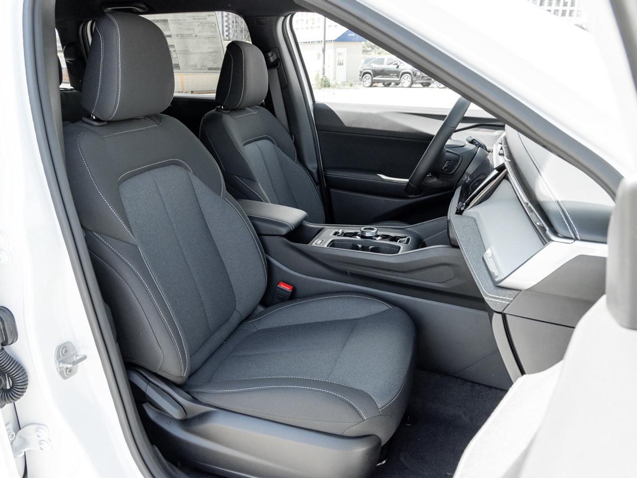 2026 Jeep Cherokee Base Photo