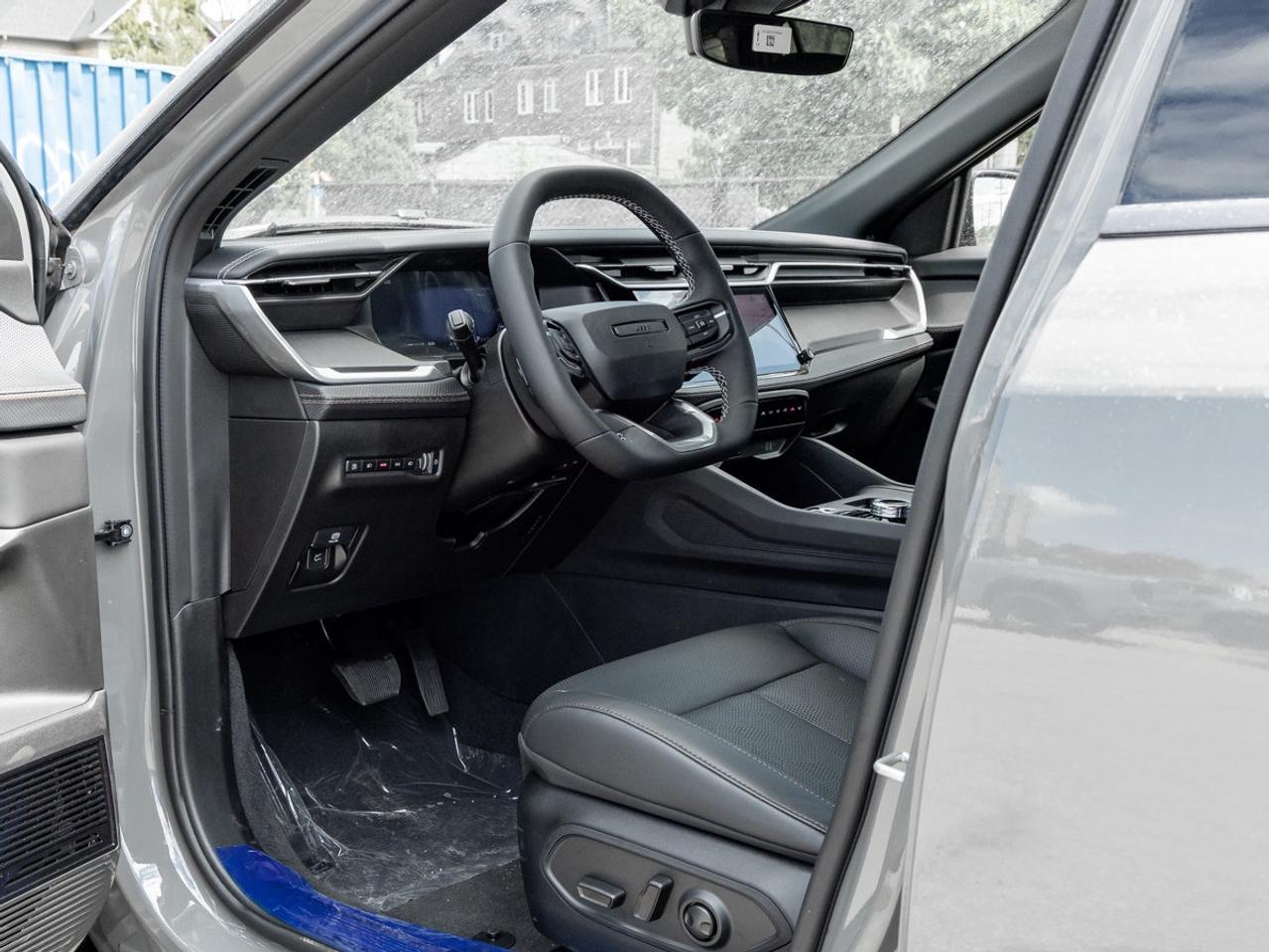 2026 Jeep Cherokee OVERLAND Photo