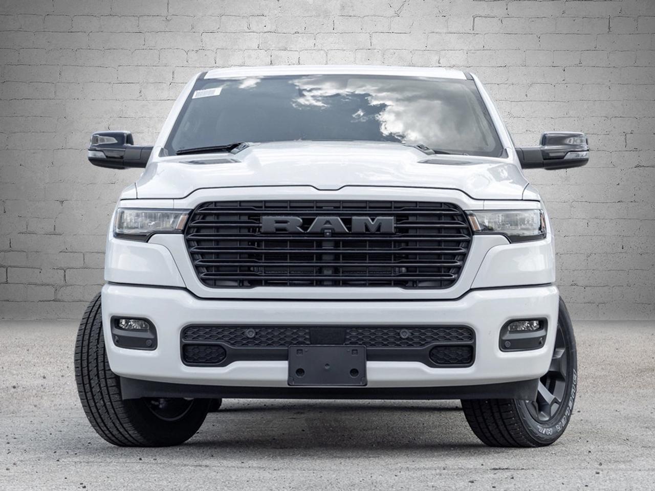 2026 RAM 1500 SPORT Photo5