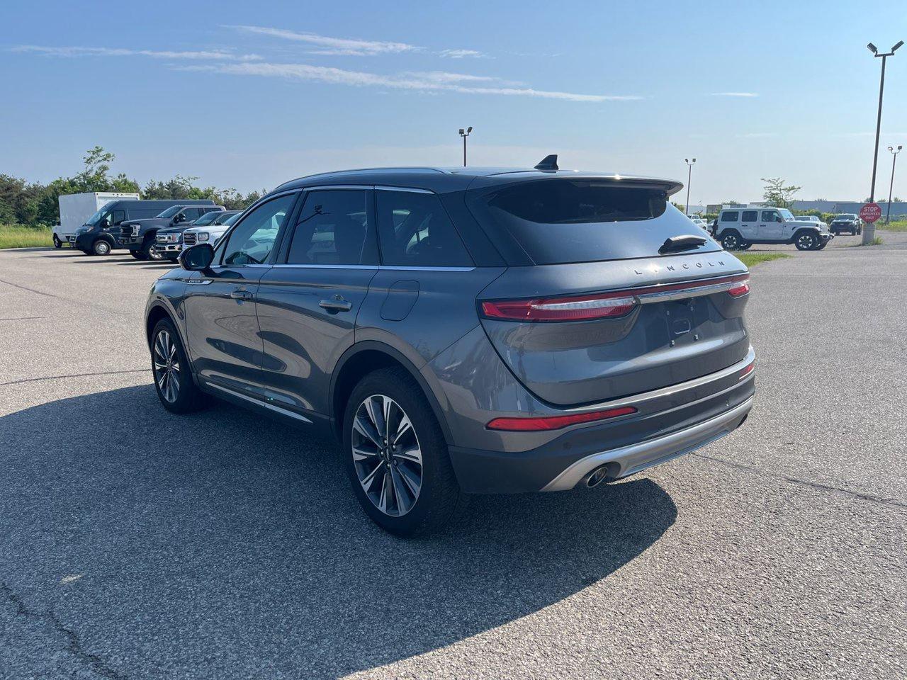 2022 Lincoln Corsair Reserve AWD Photo