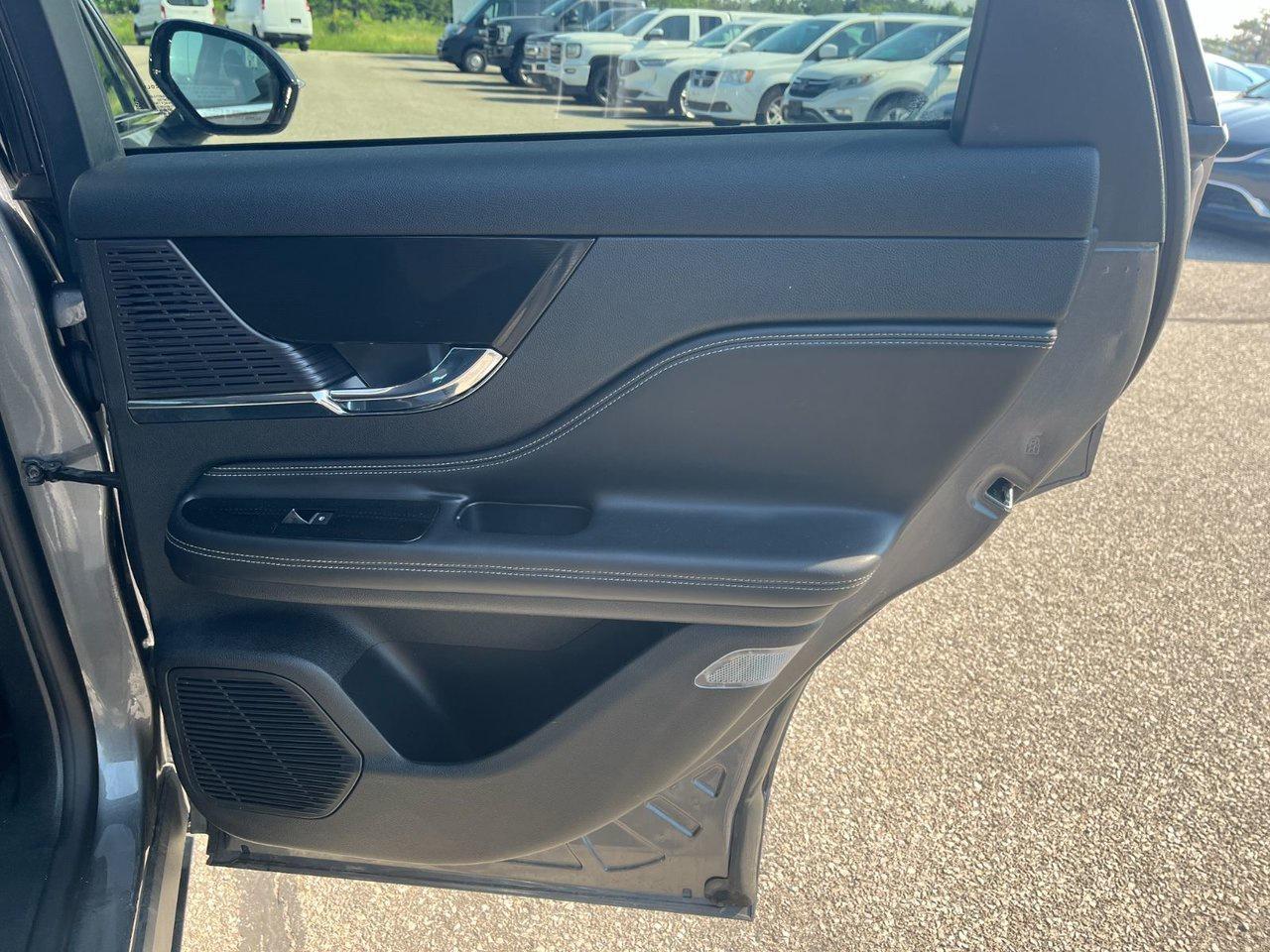 2022 Lincoln Corsair Reserve AWD Photo