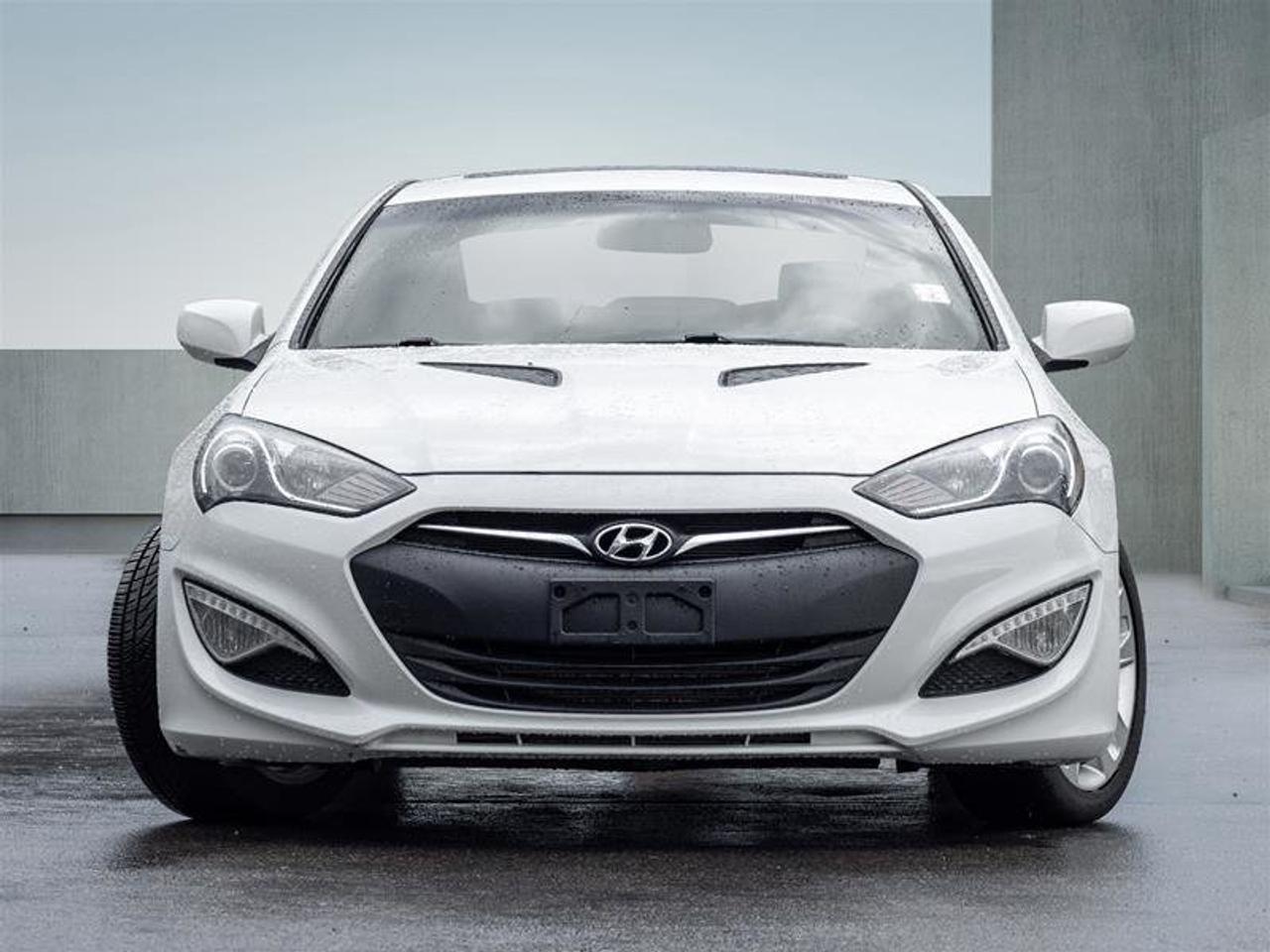 2013 Hyundai Genesis Coupe 2.0T Premium at Photo