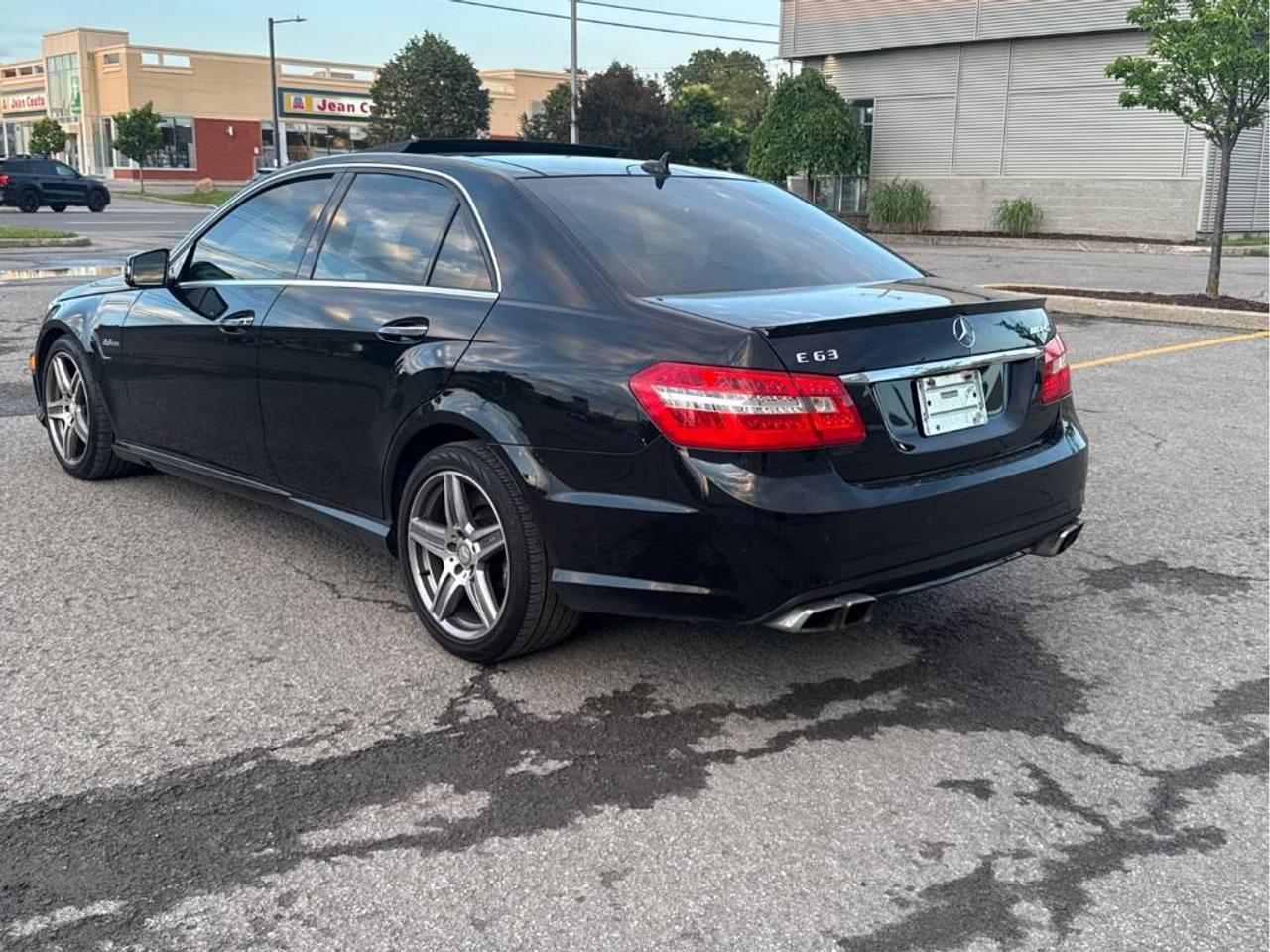 2010 Mercedes-Benz E-Class E 63 AMG Photo