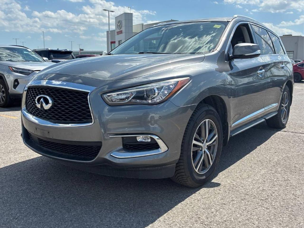 2017 Infiniti QX60  - Photo #1