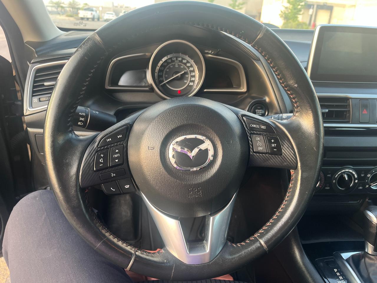 2015 Mazda MAZDA3 4DR HB SPORT AUTO GS Photo