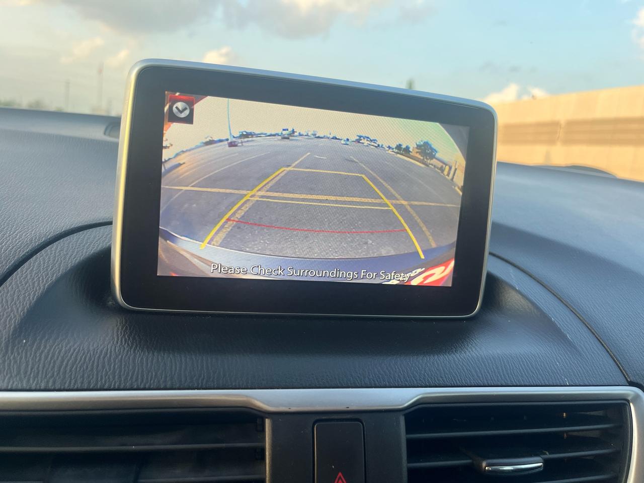 2015 Mazda MAZDA3 4DR HB SPORT AUTO GS Photo