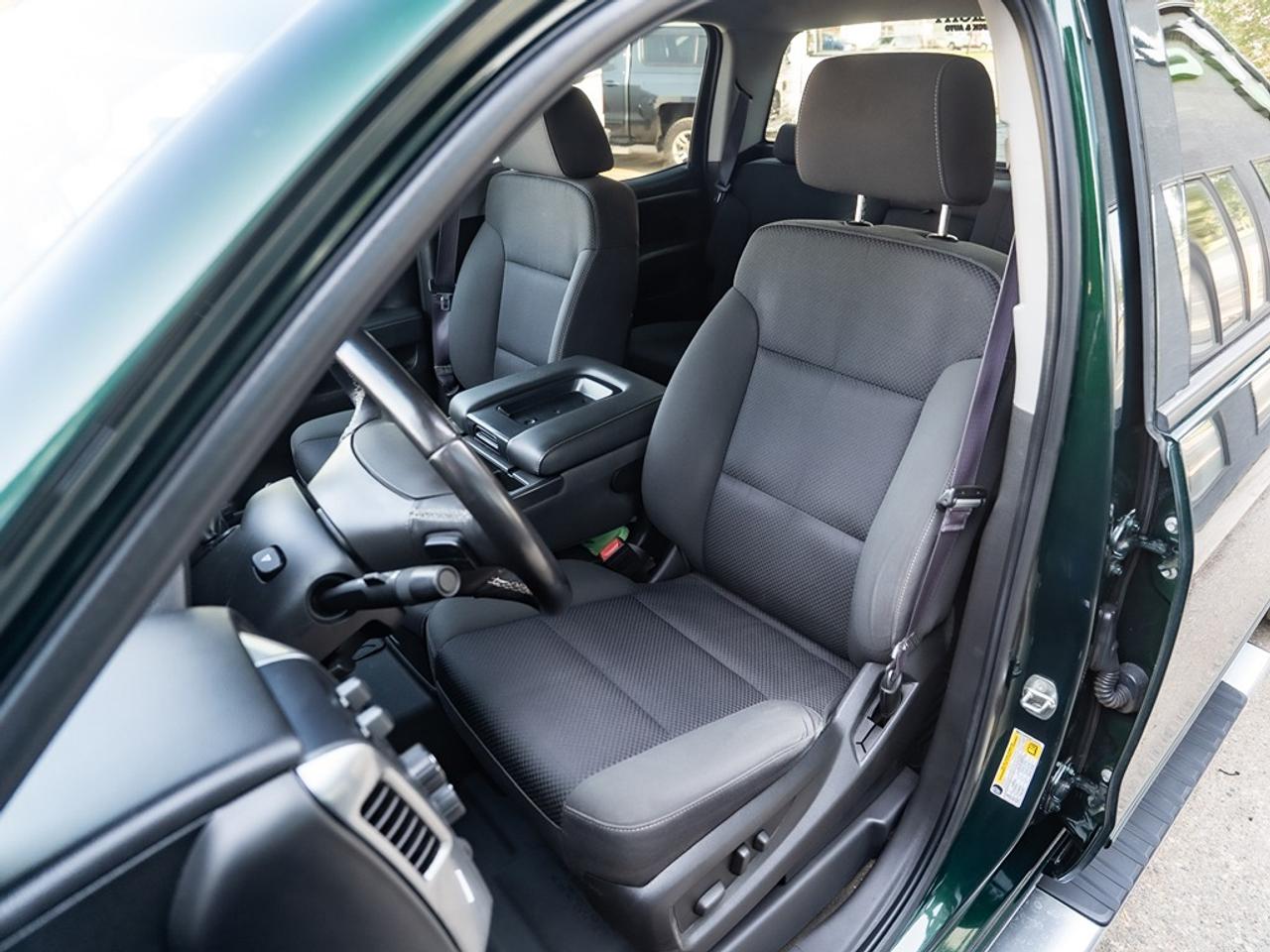 2015 Chevrolet Silverado 1500 LT Photo16