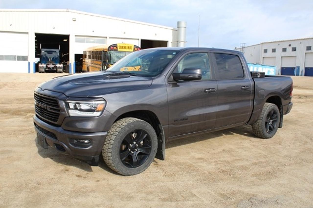 2024 Dodge Ram 1500 Sport e-torque 4x4 Crew w/Htd L.wrap, NAV, BUC - Photo #1