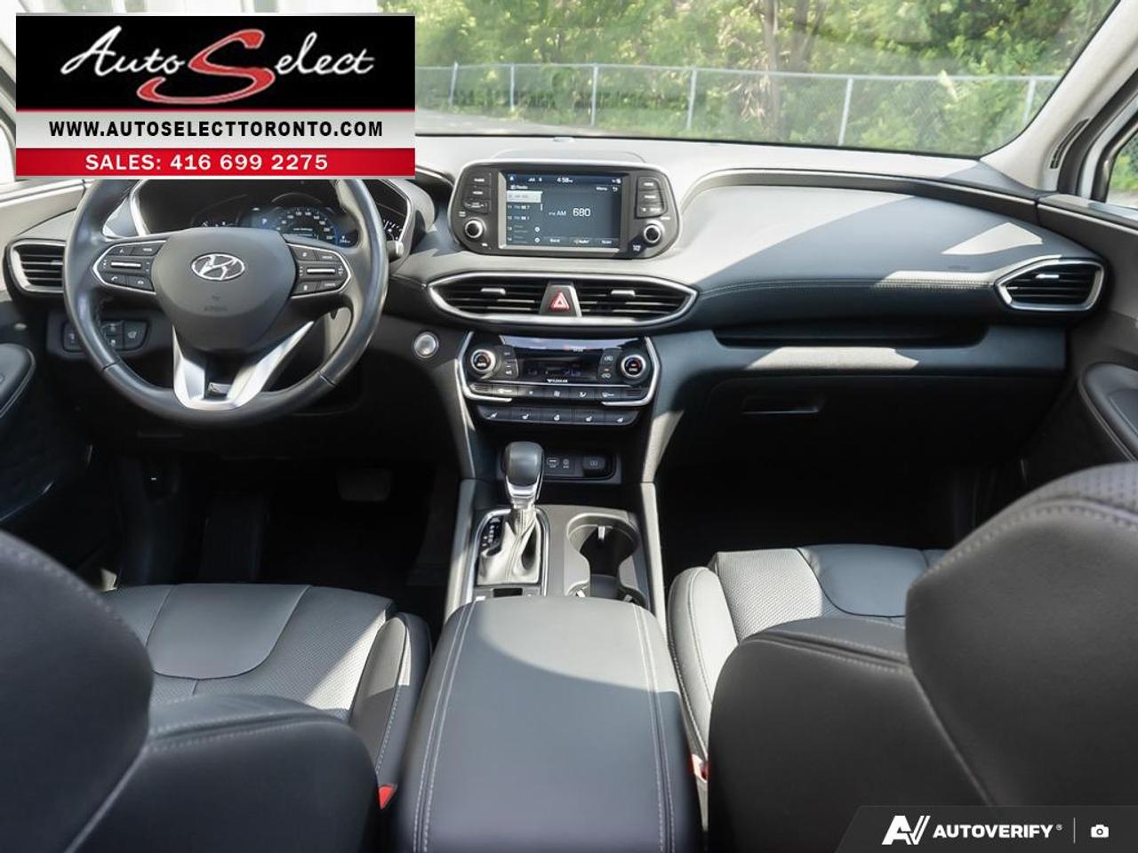 2019 Hyundai Santa Fe Luxury AWD - Leather - Pano Roof - Carplay - Clean Carfax Photo