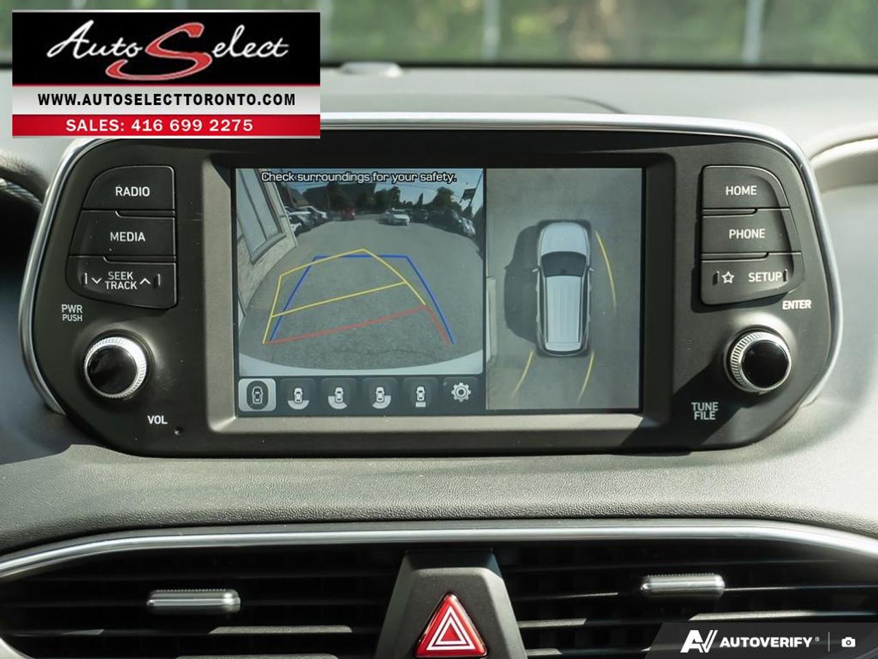 2019 Hyundai Santa Fe Luxury AWD - Leather - Pano Roof - Carplay - Clean Carfax Photo