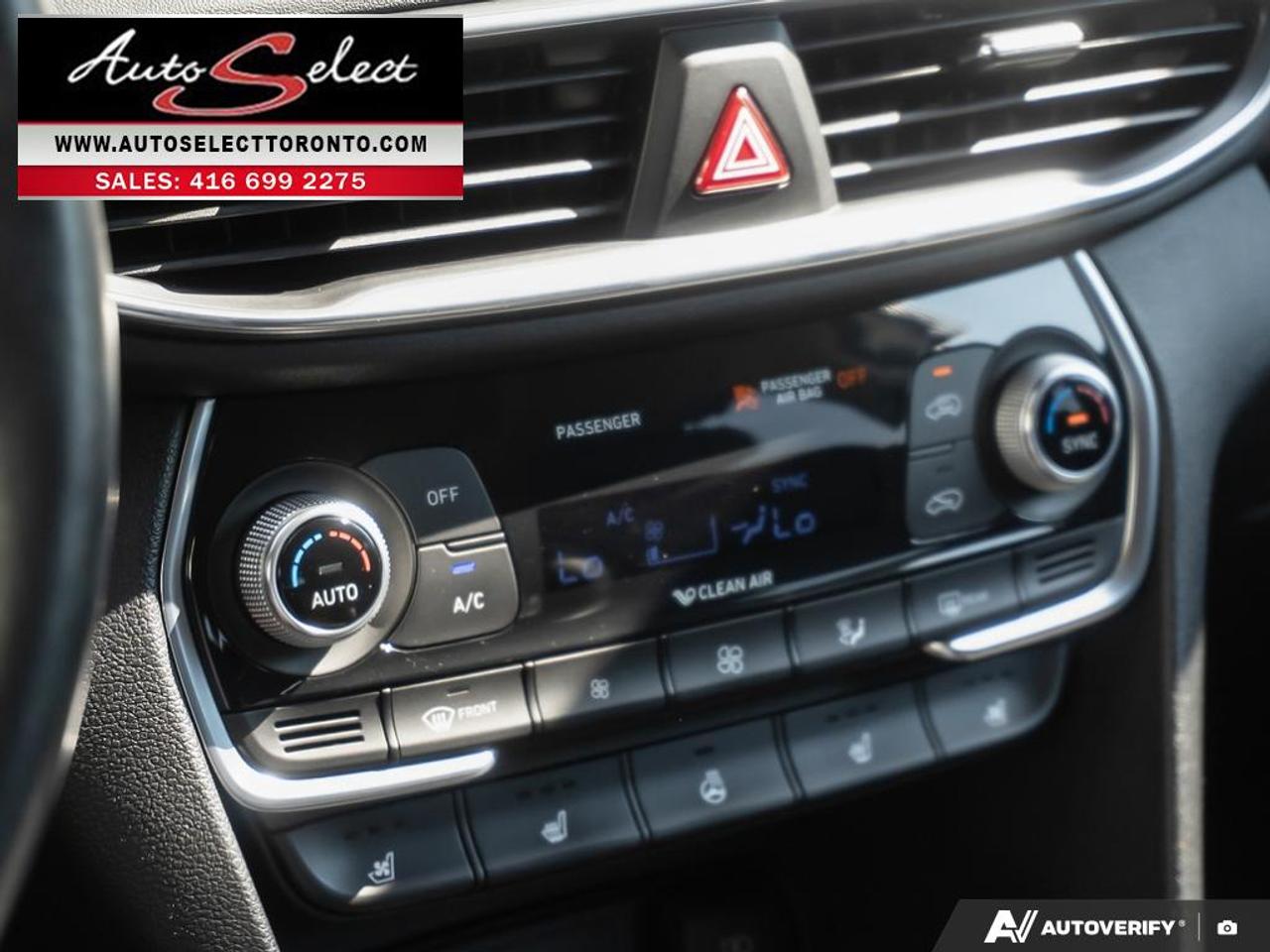 2019 Hyundai Santa Fe Luxury AWD - Leather - Pano Roof - Carplay - Clean Carfax Photo