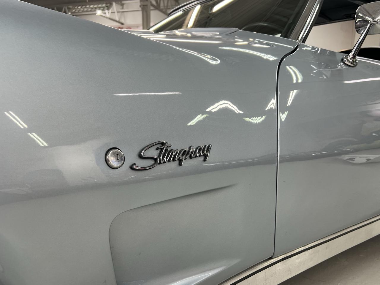 1974 Chevrolet Corvette T-Roof Coupe 4 Speed Manual Photo