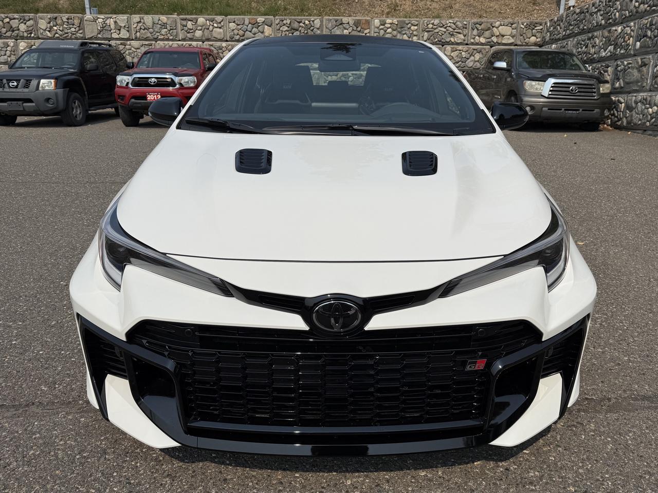 2026 Toyota GR Corolla AT Premium Photo1