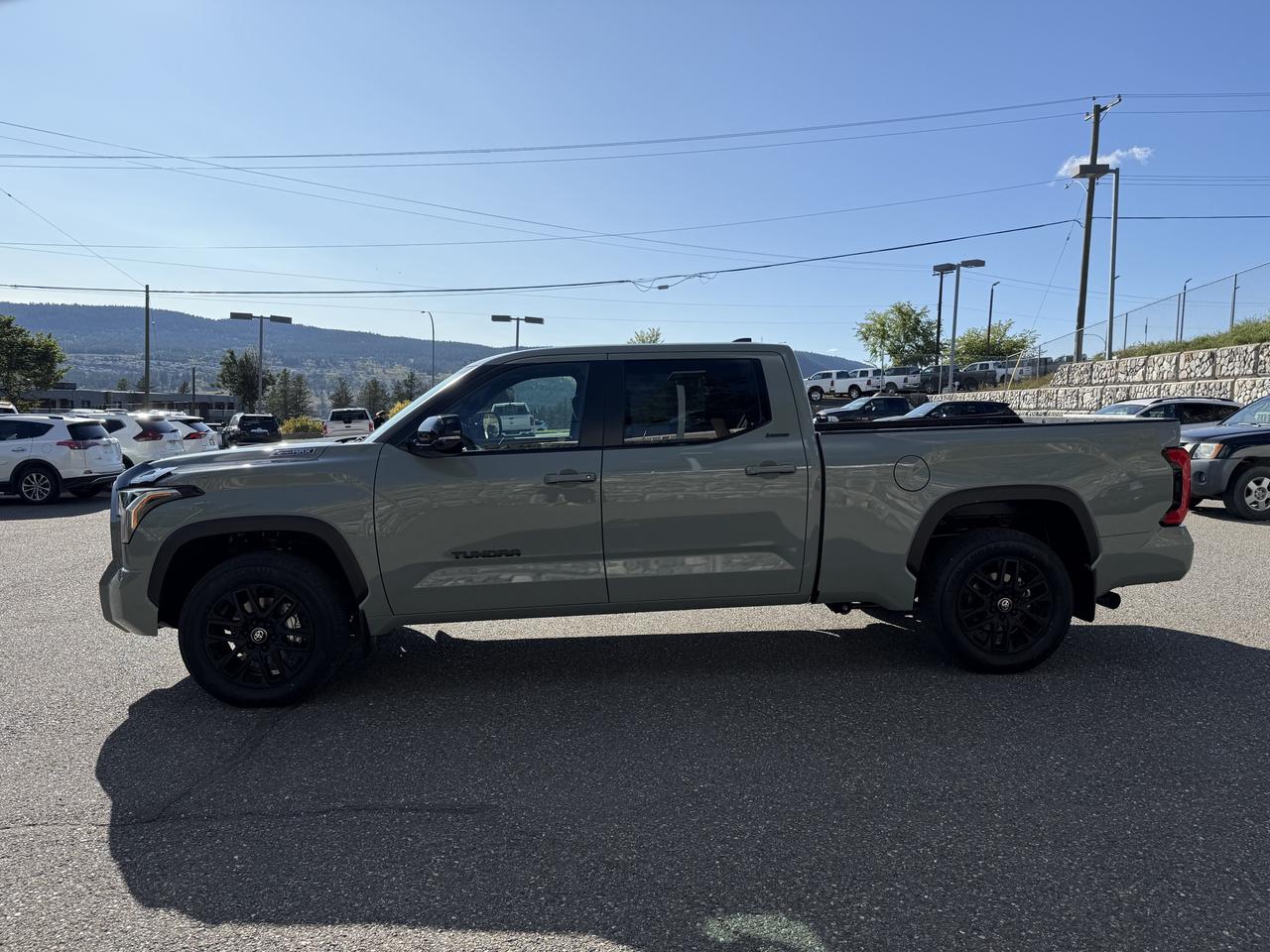 2026 Toyota Tundra Hybrid CrewMax Limited L Nightshade Photo