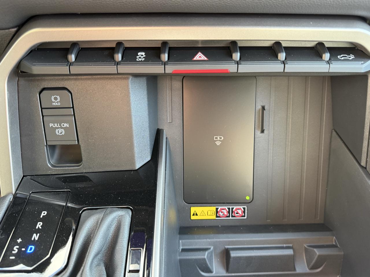 2026 Toyota Tundra Hybrid CrewMax Limited L Nightshade Photo