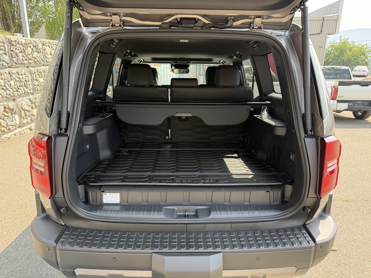 2027 Toyota Land Cruiser  Photo