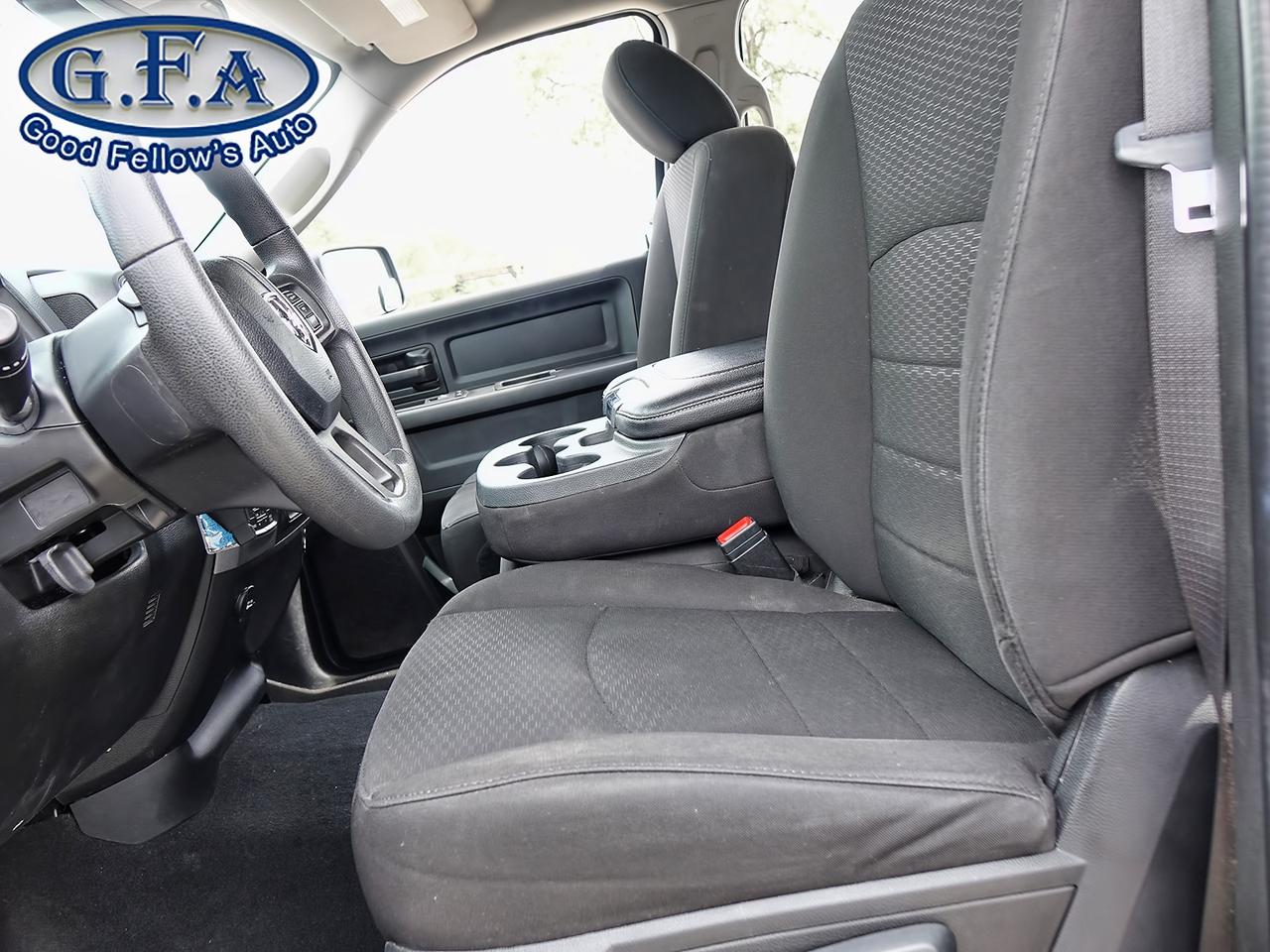 2020 RAM 1500 Classic EXPRESS MODEL, CREW CAB, REARVIEW CAMERA Photo12