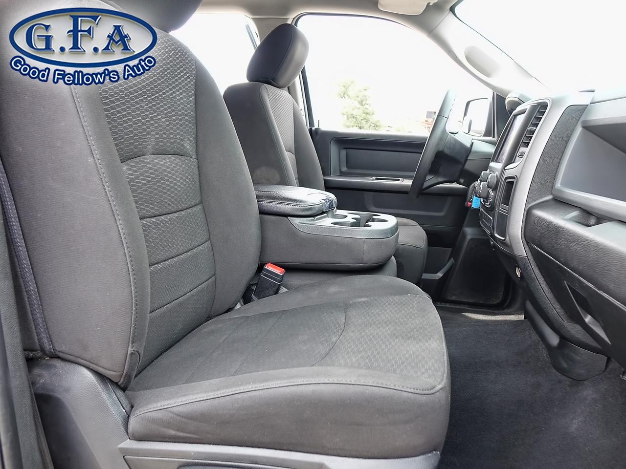 2020 RAM 1500 Classic EXPRESS MODEL, CREW CAB, REARVIEW CAMERA Photo14