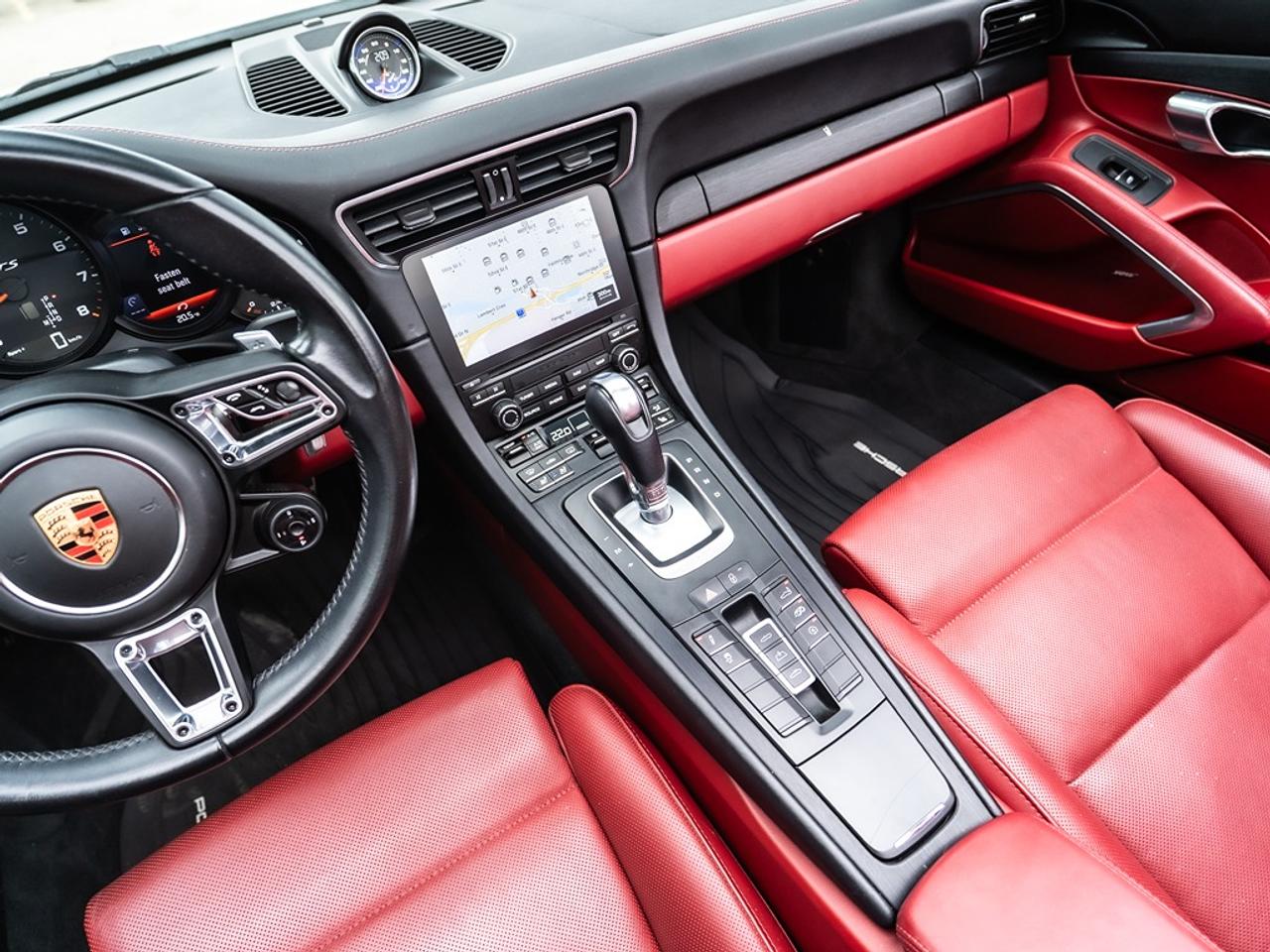 2018 Porsche 911 Carrera GTS CABRIOLET Photo12
