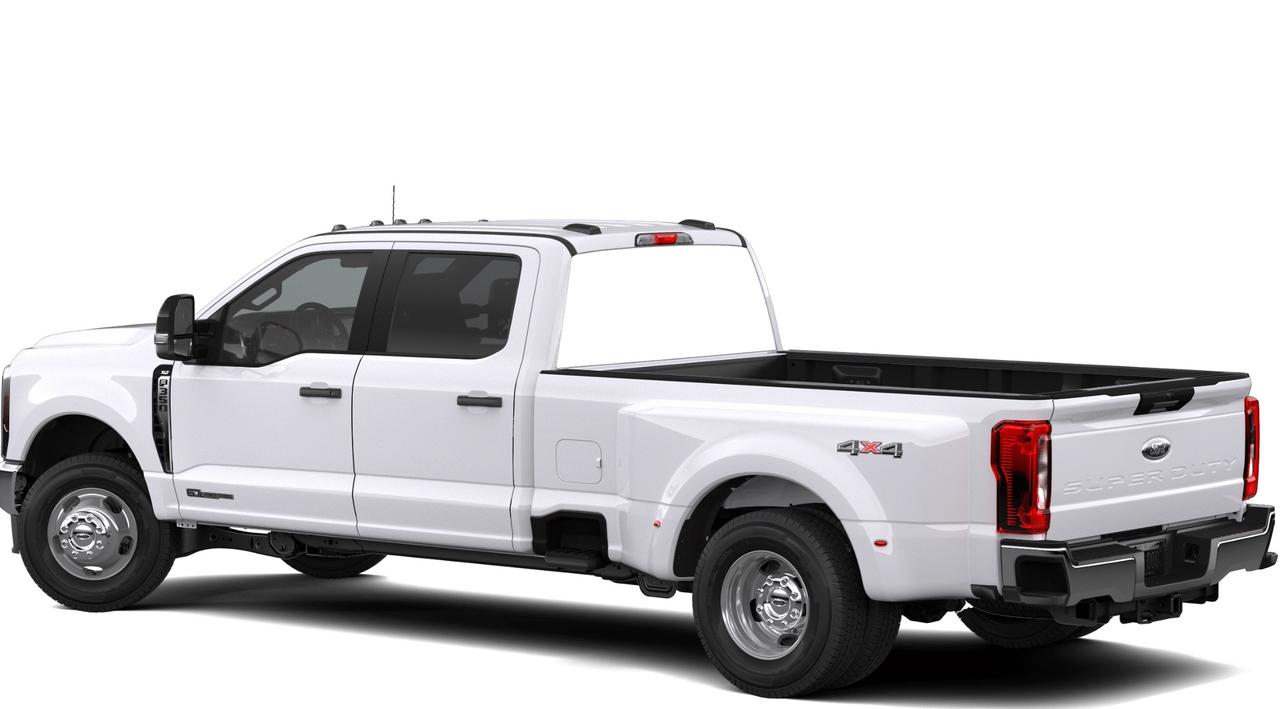 2026 Ford F-350 XLT Crew Cab Dually 4x4 Photo1