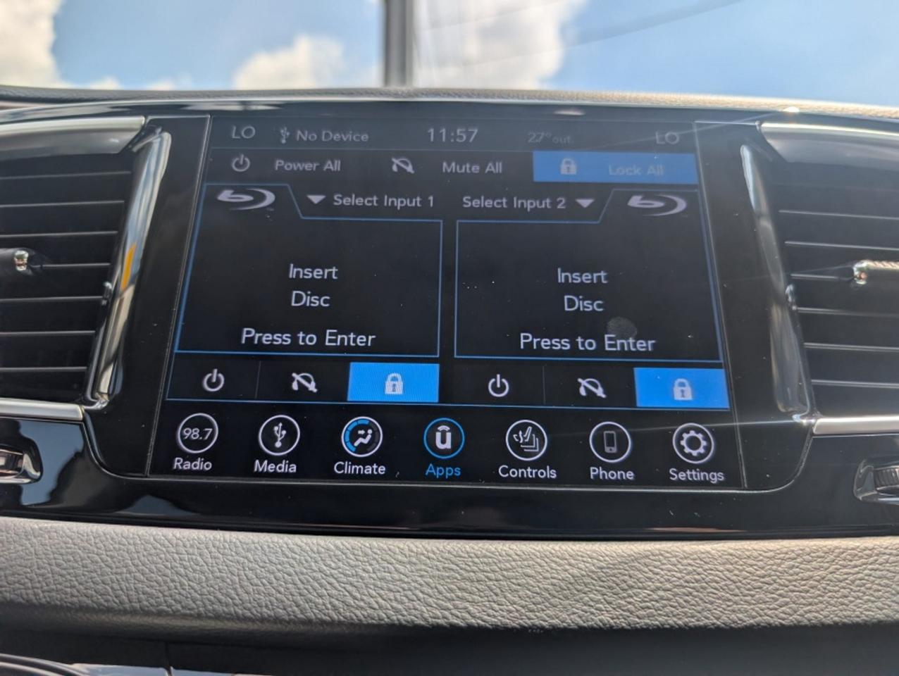 2018 Chrysler Pacifica TOURING L PLUS * PANORAMIC ROOF * NAVI * DVD'S * L - Photo #14