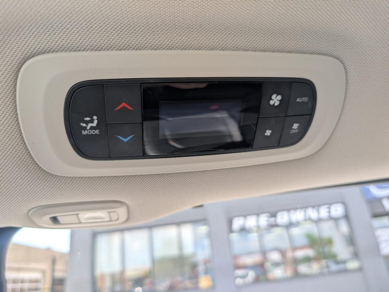 2018 Chrysler Pacifica TOURING L PLUS * PANORAMIC ROOF * NAVI * DVD'S * L - Photo #18