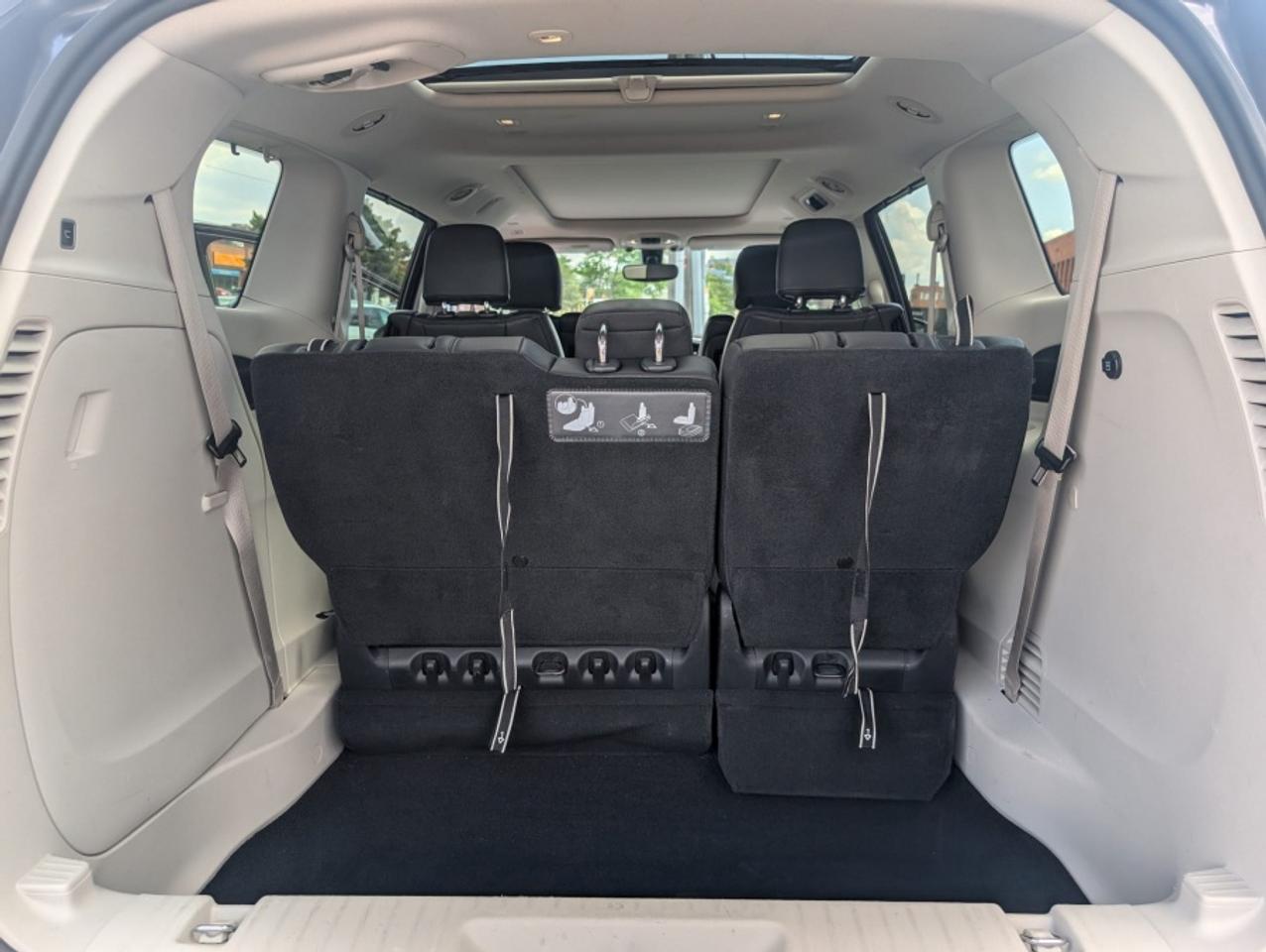 2018 Chrysler Pacifica TOURING L PLUS * PANORAMIC ROOF * NAVI * DVD'S * L - Photo #28