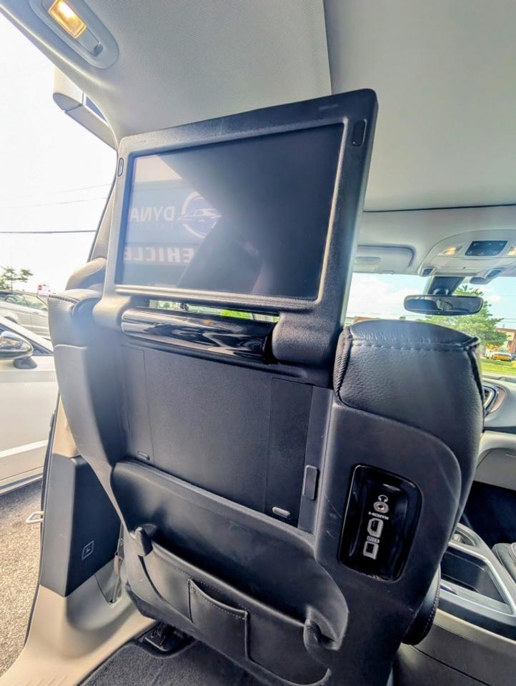 2018 Chrysler Pacifica TOURING L PLUS * PANORAMIC ROOF * NAVI * DVD'S * L Photo