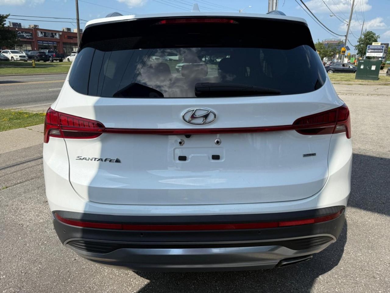 2021 Hyundai Santa Fe PREFERRED AWD/ SUNROOF /LEATHER/ REAR CAMERA Photo