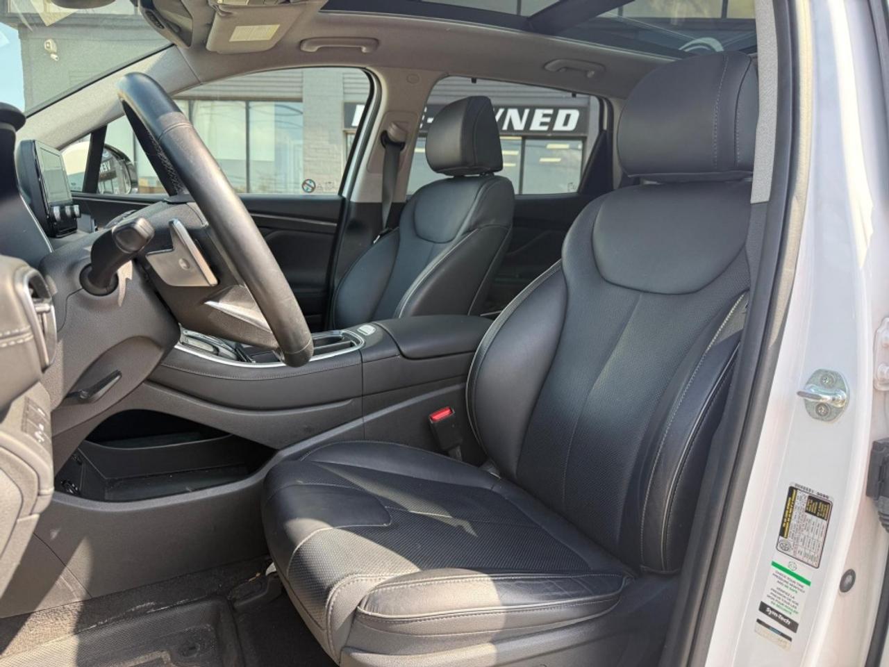 2021 Hyundai Santa Fe PREFERRED AWD/ SUNROOF /LEATHER/ REAR CAMERA Photo