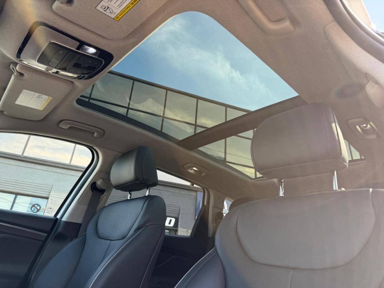 2021 Hyundai Santa Fe SEL PREFERRED AWD/ SUNROOF /LEATHER/ REAR CAMERA - Photo #9