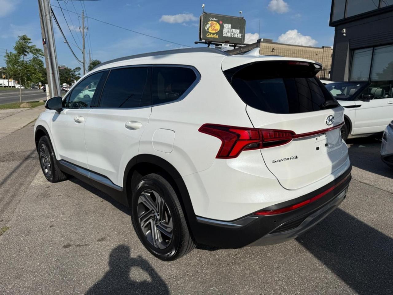 2021 Hyundai Santa Fe SEL PREFERRED AWD/ SUNROOF /LEATHER/ REAR CAMERA Photo