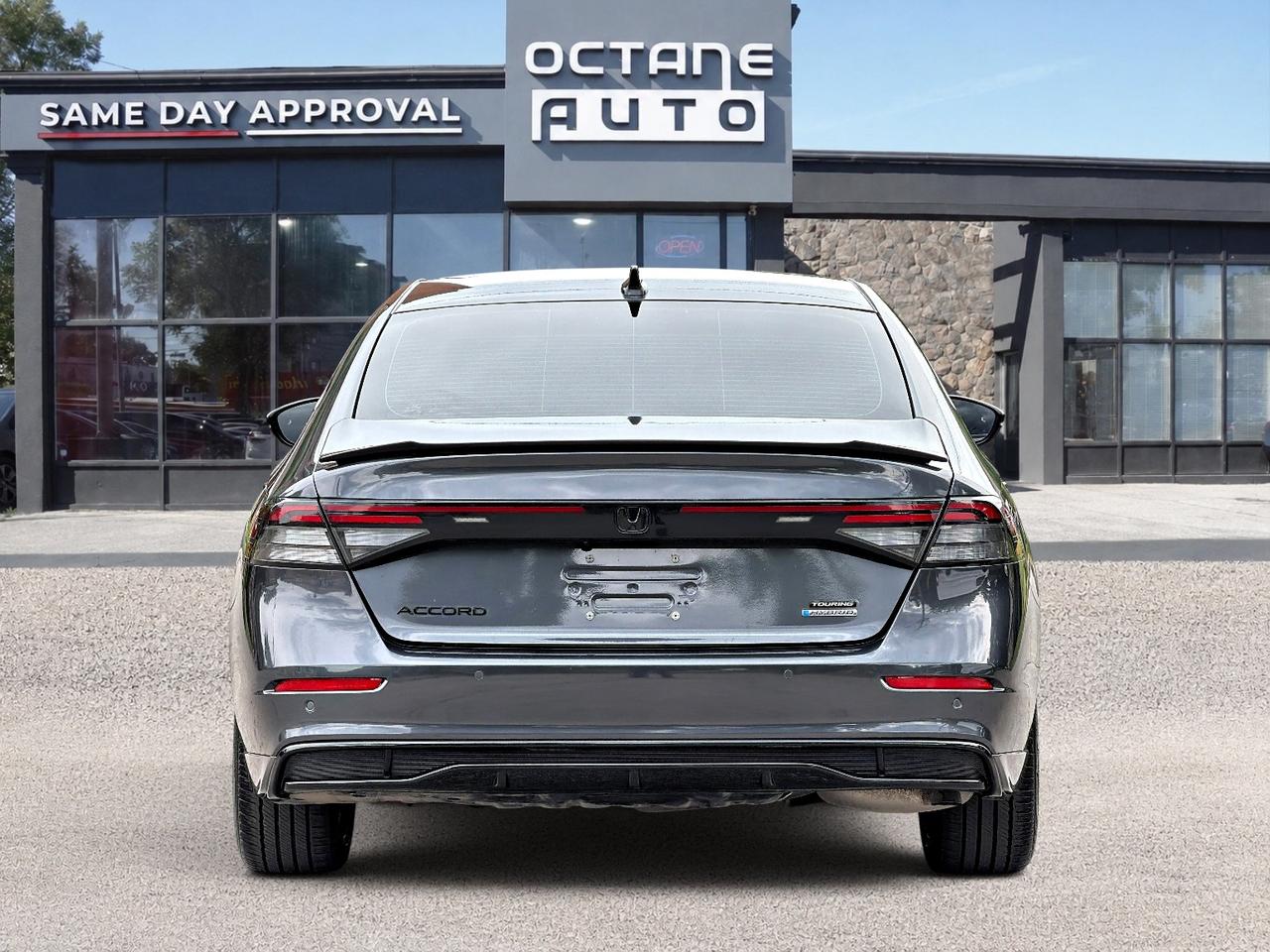 2023 Honda Accord Touring Photo