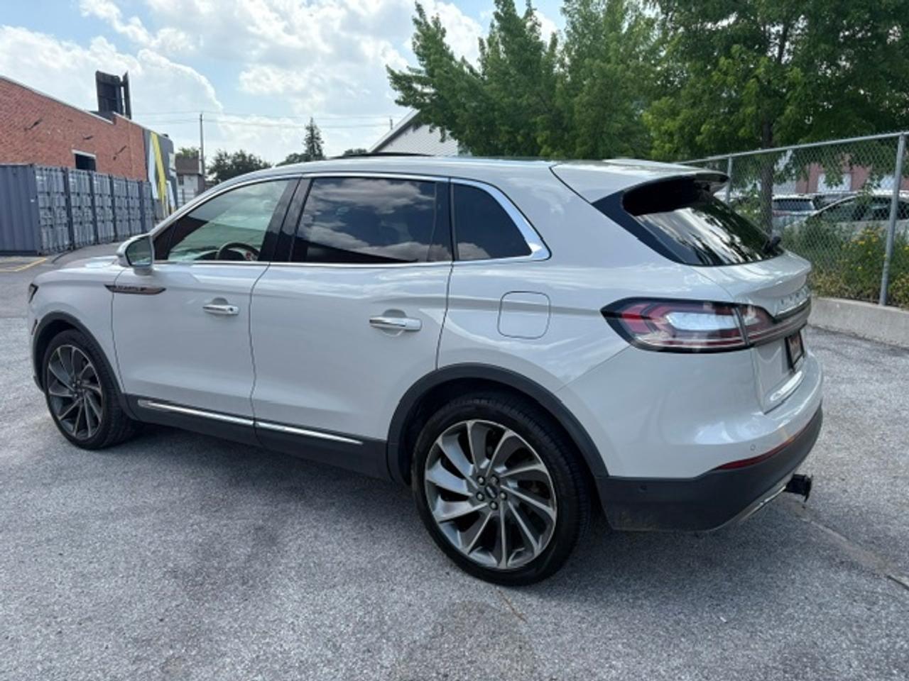 2019 Lincoln Nautilus Reserve AWD PANO-ROOF-NAVI-CAMERA-NO ACCIDENTS Photo