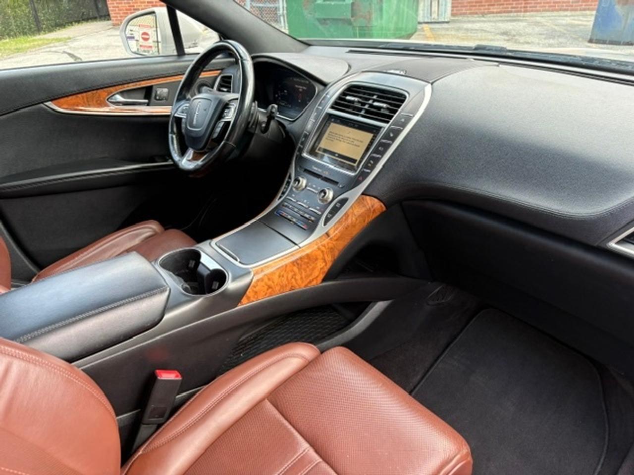 2019 Lincoln Nautilus Reserve AWD PANO-ROOF-NAVI-CAMERA-NO ACCIDENTS Photo