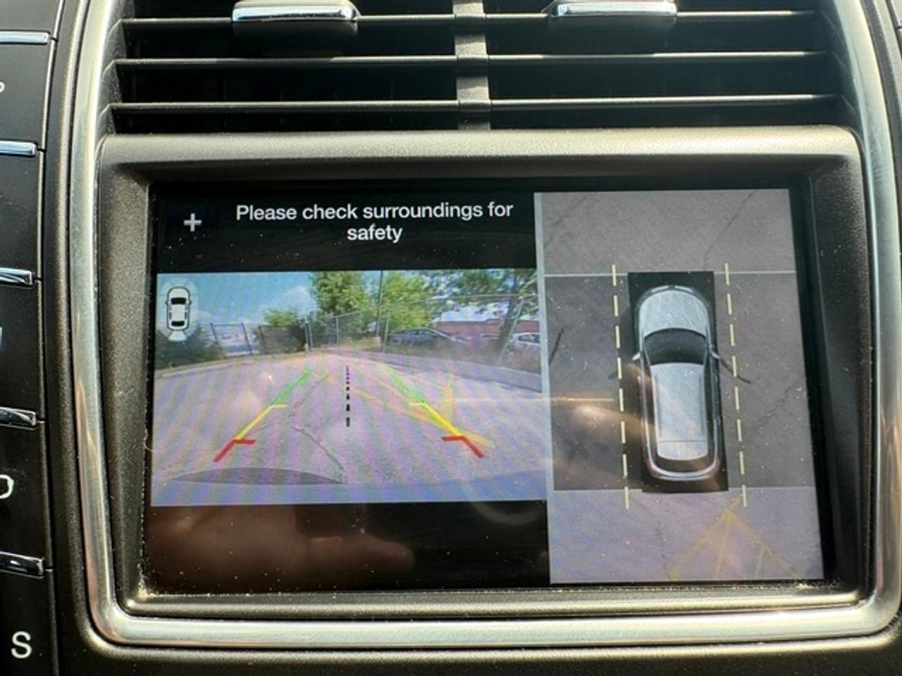 2019 Lincoln Nautilus Reserve AWD PANO-ROOF-NAVI-CAMERA-NO ACCIDENTS Photo