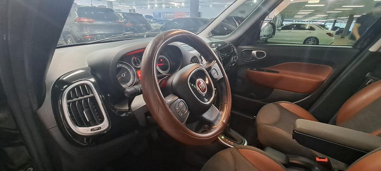 2014 Fiat 500 L 5dr HB Trekking,14 DEALER SERVICE RECORDS Photo