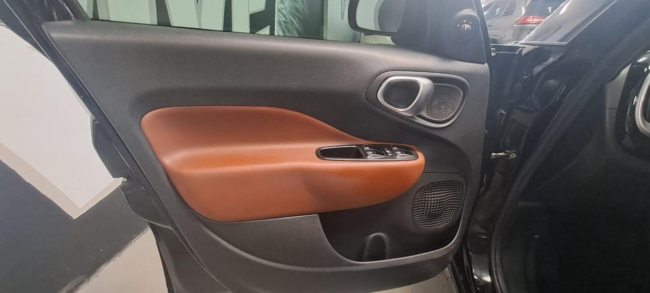 2014 Fiat 500 L 5dr HB Trekking,14 DEALER SERVICE RECORDS Photo