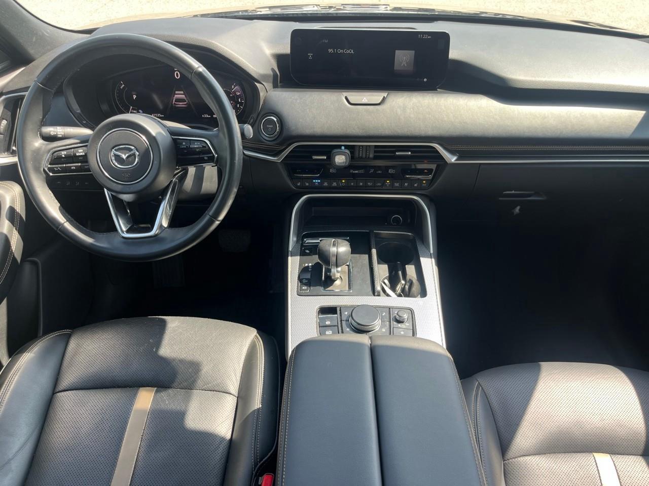 2024 Mazda CX-90 PHEV GT Plug-In Hybrid | Panoramic Moonroof | Heated & Ventilated Seats Photo