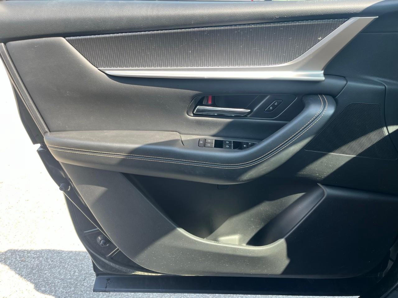 2024 Mazda CX-90 PHEV GT Plug-In Hybrid | Panoramic Moonroof | Heated & Ventilated Seats Photo
