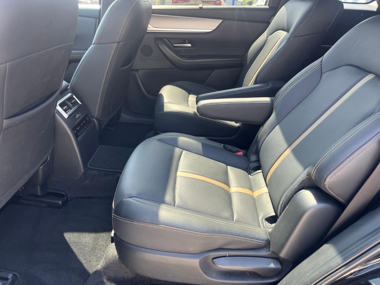 2024 Mazda CX-90 PHEV GT Plug-In Hybrid | Panoramic Moonroof | Heated & Ventilated Seats Photo