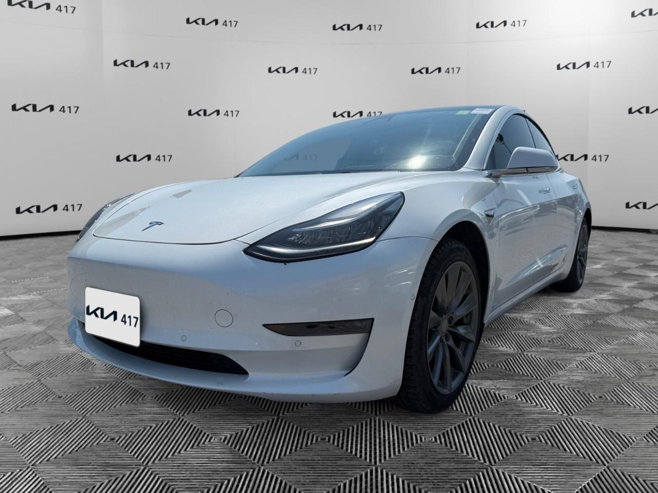 2019 Tesla Model 3 Long Range AWD Photo