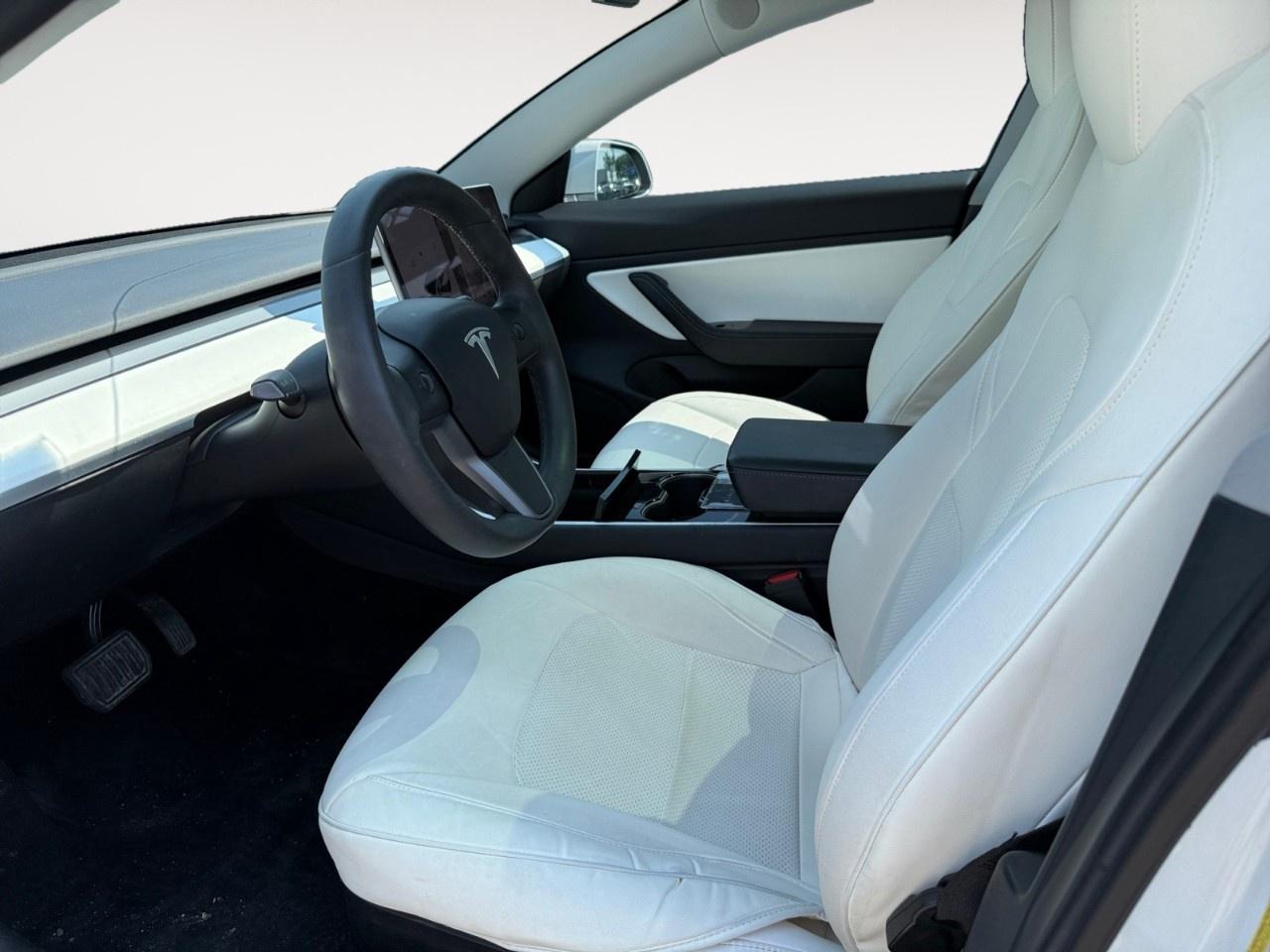 2019 Tesla Model 3 Long Range AWD Photo