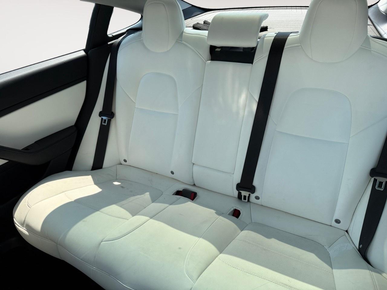2019 Tesla Model 3 Long Range AWD Photo