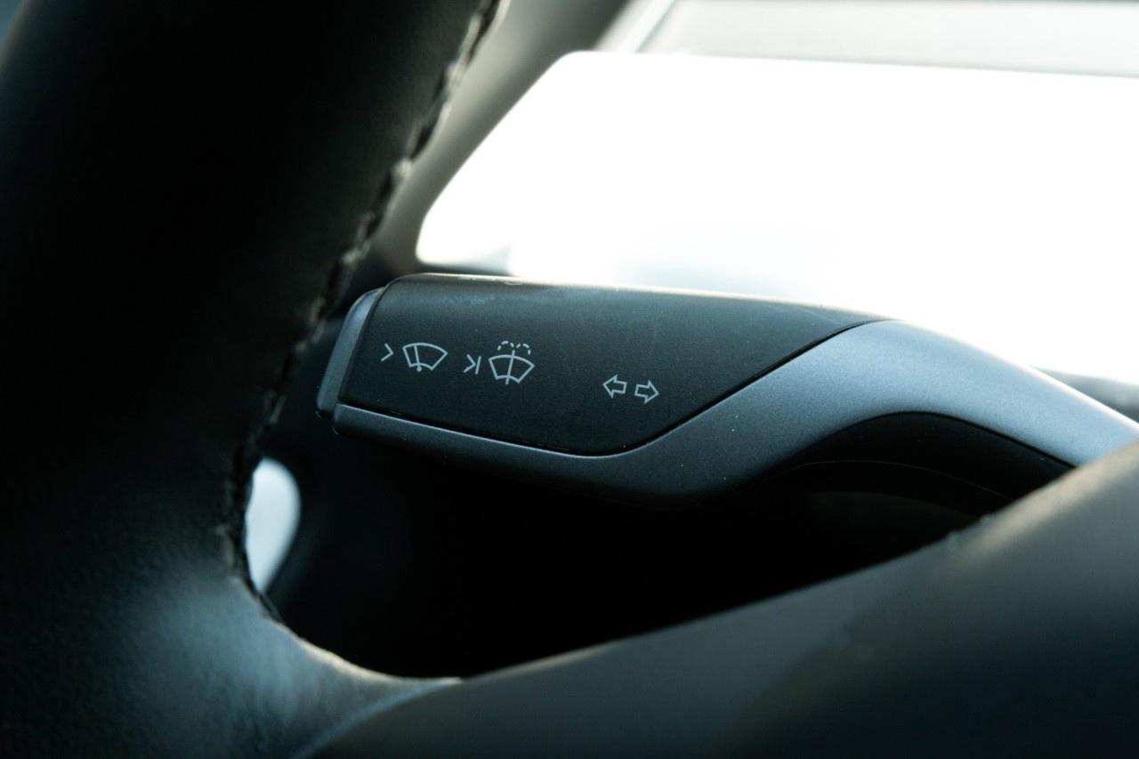 2019 Tesla Model 3 Long Range AWD Photo
