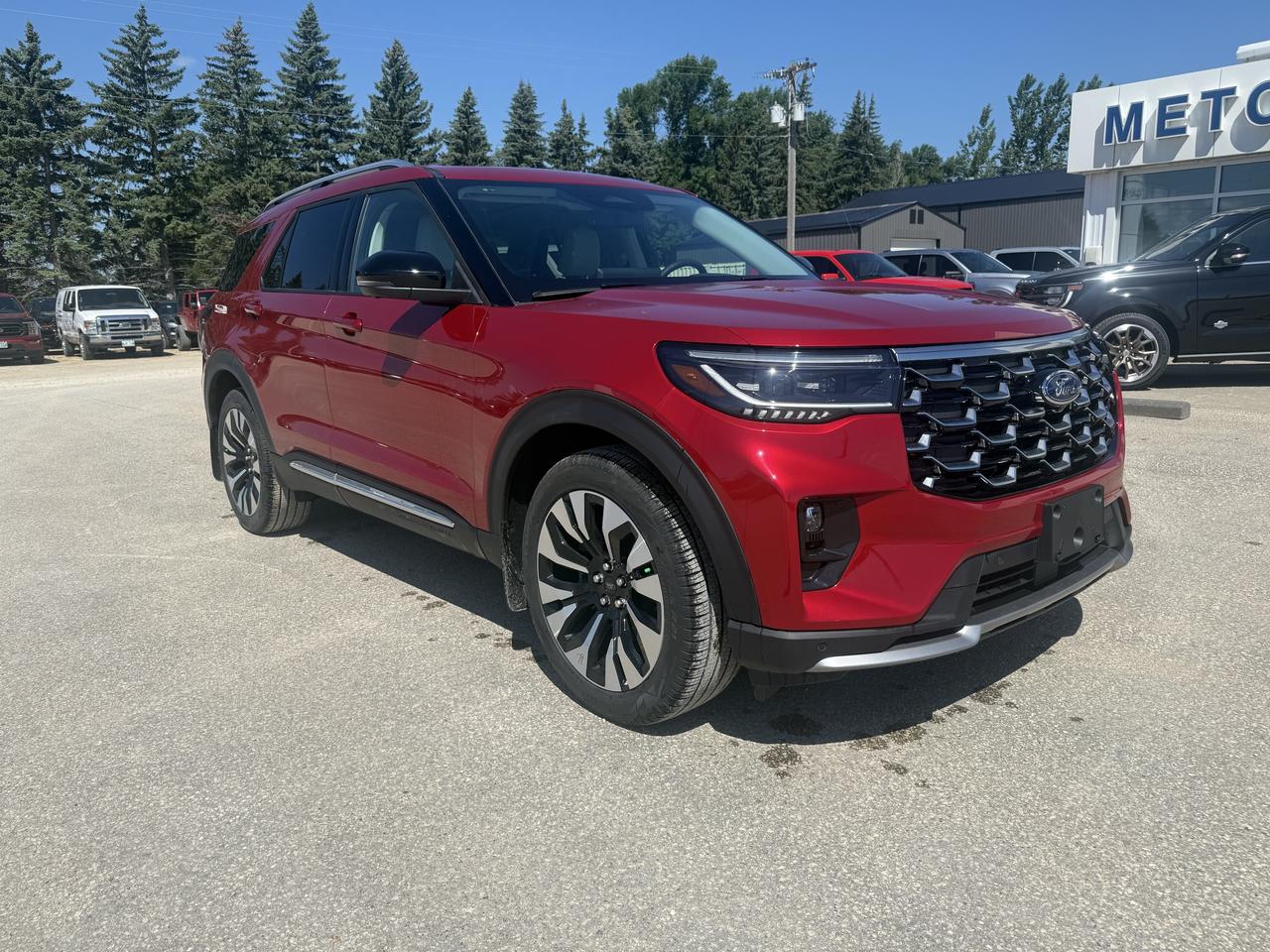 2026 Ford Explorer Platinum 4WD Photo1