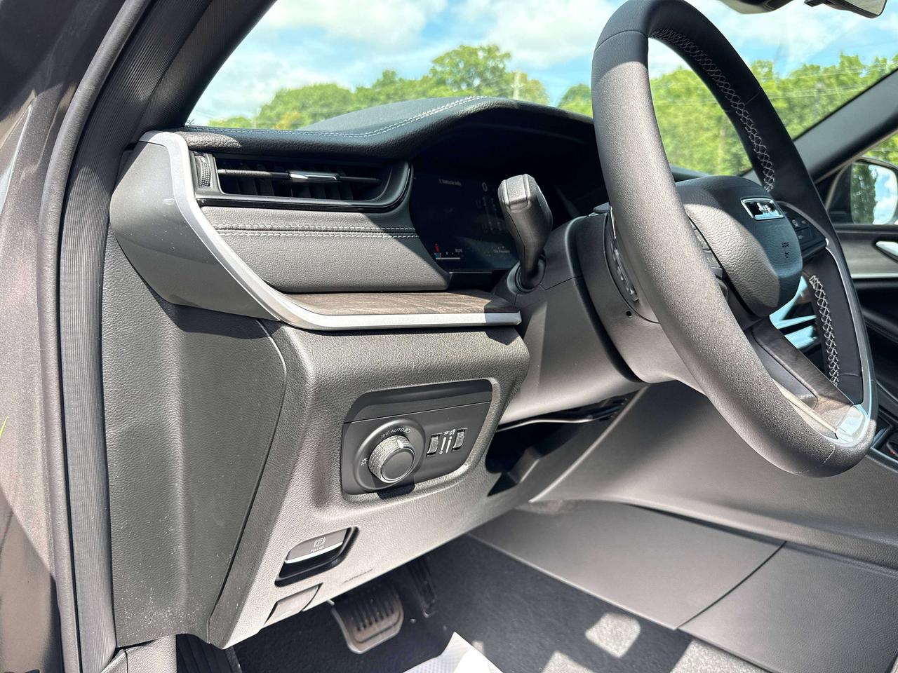 2026 Jeep Grand Cherokee ALTITUDE 4X4 Photo