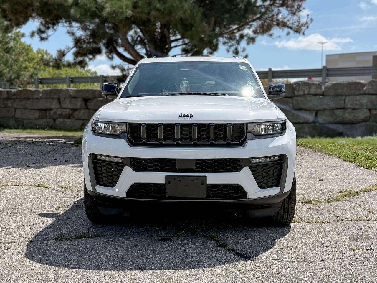 2026 Jeep Grand Cherokee LIMITED 4X4 Photo