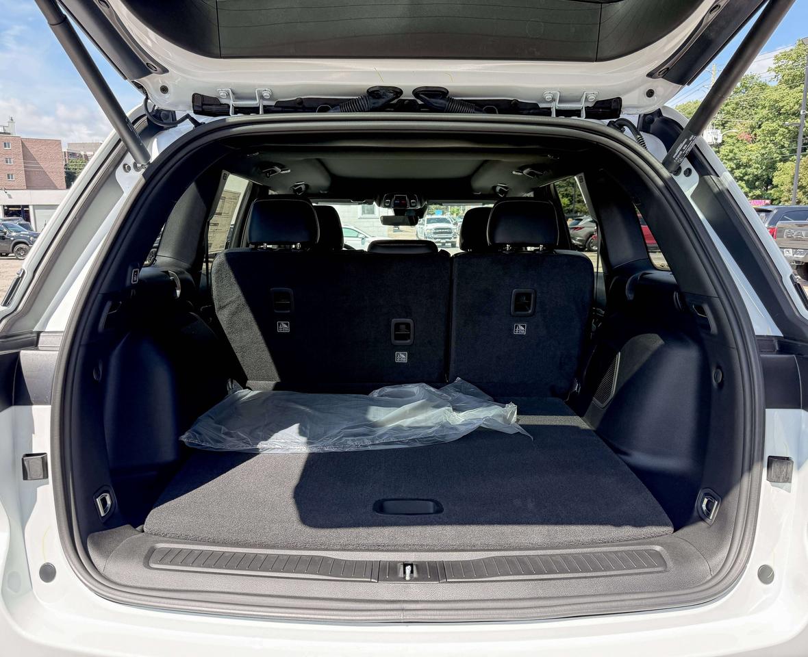 2026 Jeep Grand Cherokee LIMITED 4X4 Photo